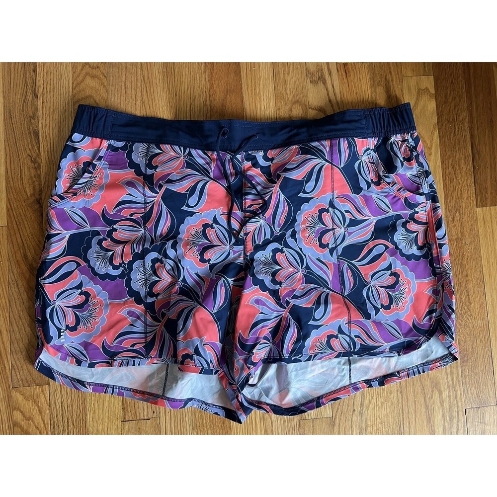 Lands’ End Swim Shorts Women Size‎ 24W tropical paisley Floral Pockets